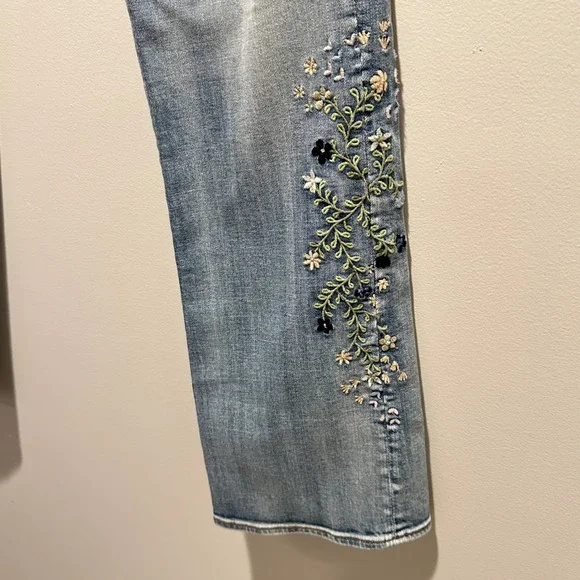 Driftwood Kelly Straight Leg Jeans Womens 32x32 Embroidered Floral Denim Boho - Picture 7 of 9